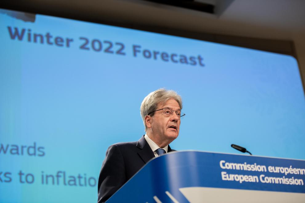 Press conference by Paolo Gentiloni, European Commissioner, on the Winter Economic Forecast