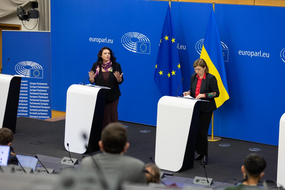 Press conference by Věra Jourová, Vice-President of the European Commission, and Helena Dalli, European Commissioner, on combating violence against women and domestic violence 