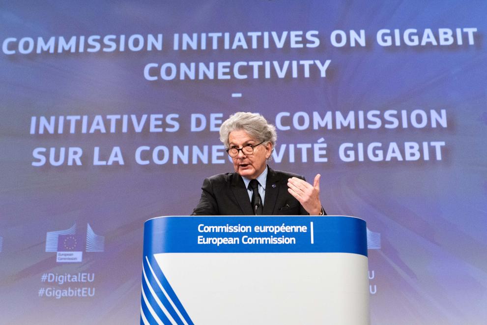 Press conference by Thierry Breton, European Commissioner, on Gigabit connectivity